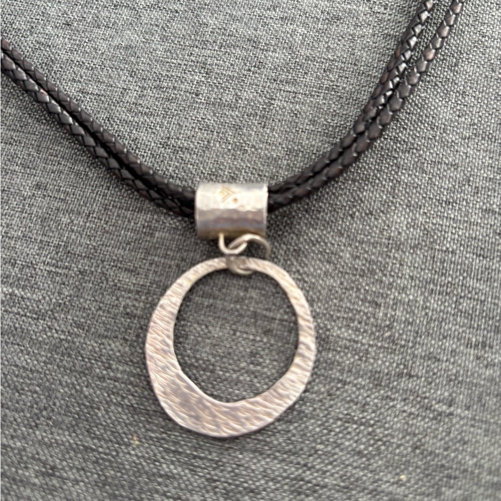 Silpada necklace - Picture 2 of 5